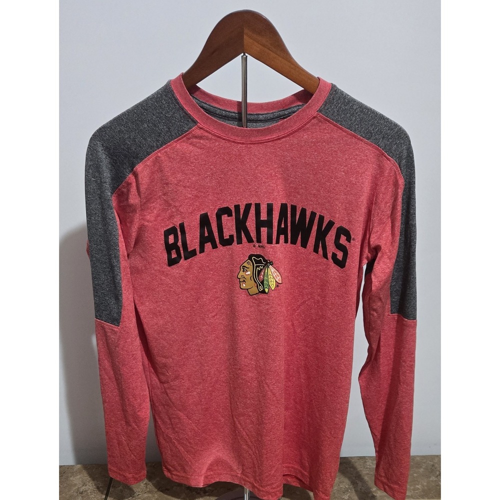 NHL Chicago Blackhawks Shirt Mens Small Red Grey Long Sleeve Colorblock Logo